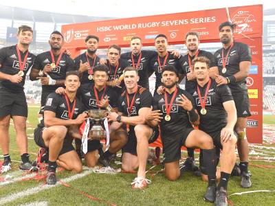 Weekly Wrap: Black Ferns Sevens and All Blacks Sevens do the double in Cape Town + Diver Elizabeth Cui qualifies spot for New Zealand at Tokyo 2020