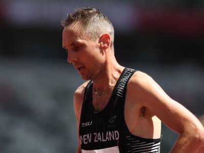 Willis into semis for fifth time