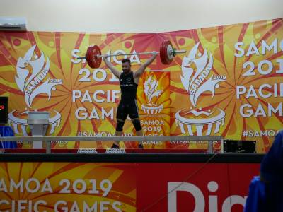 Weightlifter Cam McTaggart breaks three New Zealand records and claims five medals at Pacific Games 
