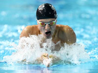 Clareburt continues sizzling form