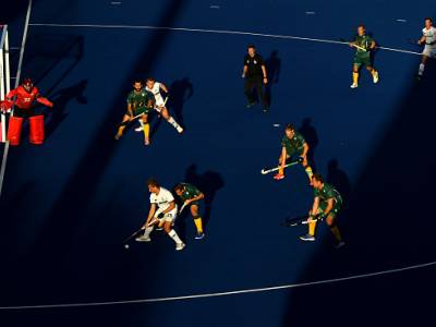 Hockey men out of medal reckoning