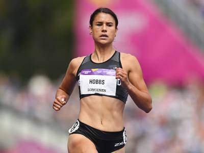 Hobbs straight into her stride