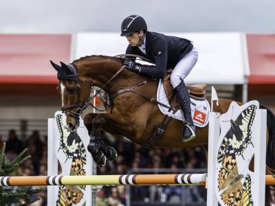 Two Kiwis in Top 10 at Badminton + NZ boxers and sailors continue strong form in Europe